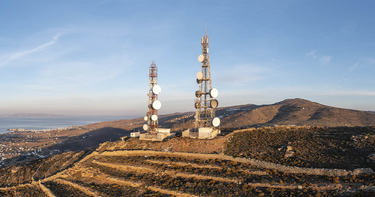 instalacion y mantenimiento de redes fibra optica adsl y opgw en todo tipo de estructuras